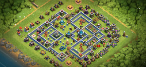 TH13 Trophy Base