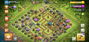 Townhall 13 Trophy Base